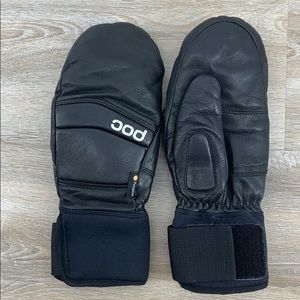 POC leather ski / snowboarding mittens